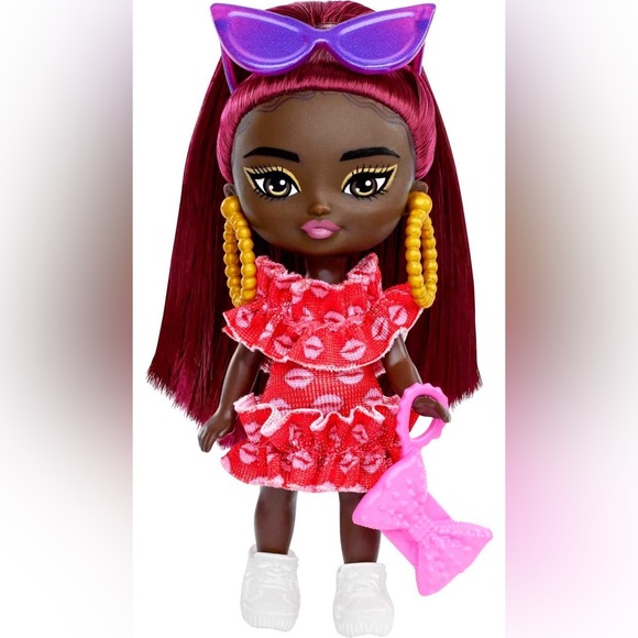 Barbie Extra Mini Minis Doll with Burgundy Hair, Sunglasses & Red Ruffle Dress - Picture 3 of 13